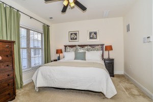 455 N George Mason photo-53