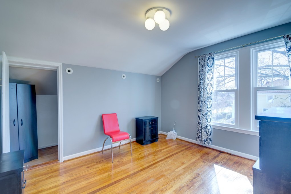 JJ_ 3205 N Pershing Dr-019